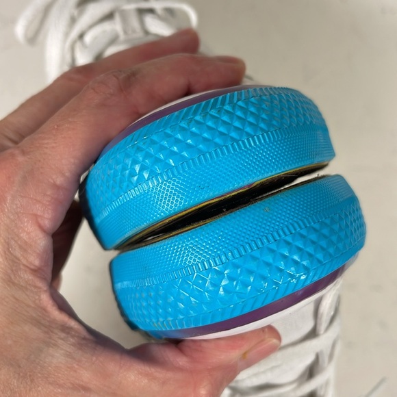 Converse Chuck Taylor All Star High 'Smiley - Pride' Size 6.5 - Picture 3 of 16